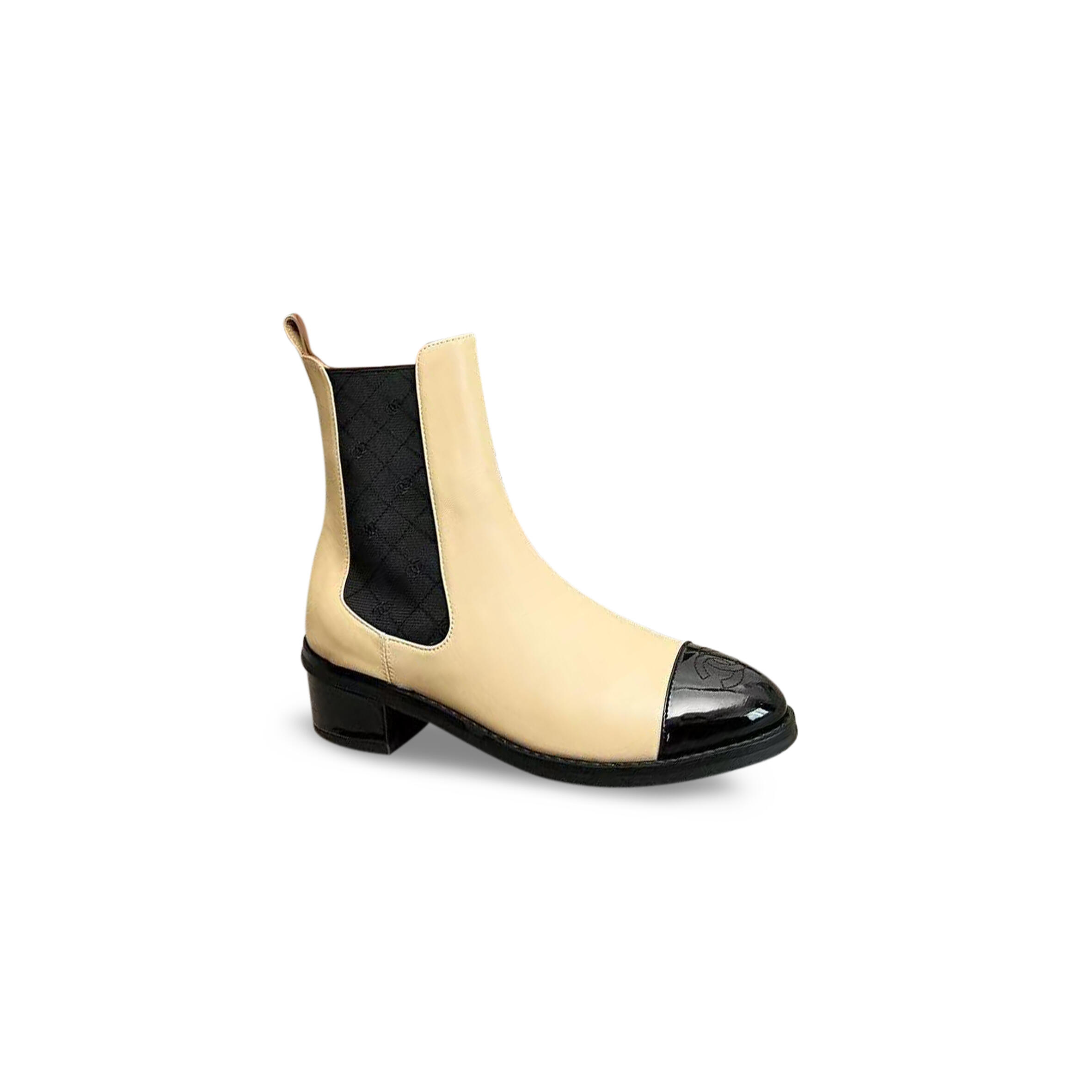 CHANEL BOOTS G45937